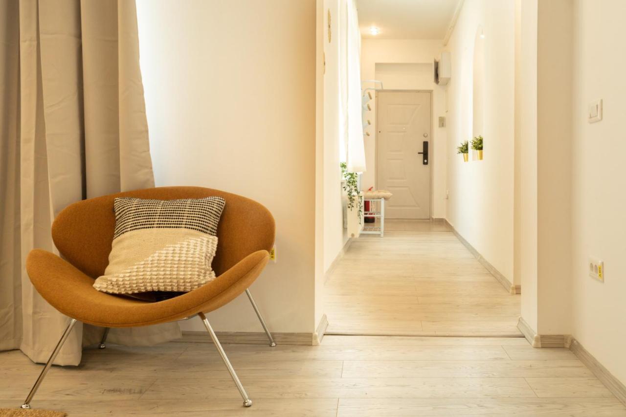 Ideal Stay: Spacious 2Br Apt Near Calea Victoriei Boekarest Buitenkant foto