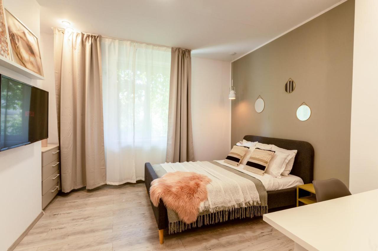 Ideal Stay: Spacious 2Br Apt Near Calea Victoriei Boekarest Buitenkant foto