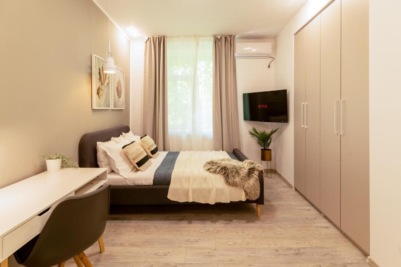 Ideal Stay: Spacious 2Br Apt Near Calea Victoriei Boekarest Buitenkant foto